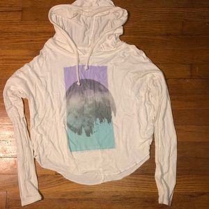 AE Long Sleeved Hooded T-shirt